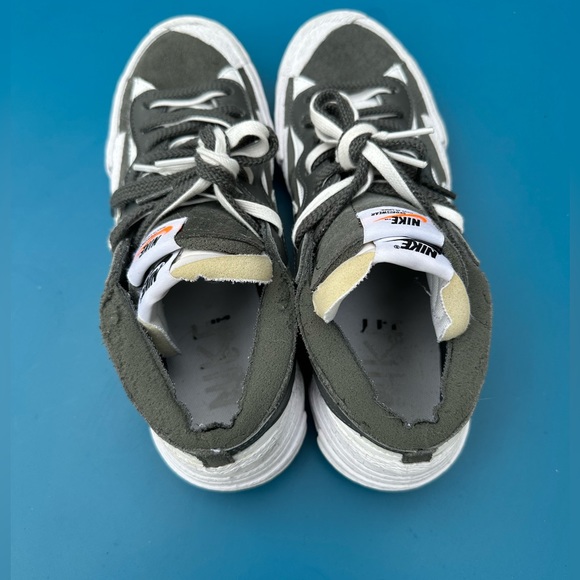 Nike Men’s Blazer Low sacai Iron Gray - size 9 - Picture 7 of 8